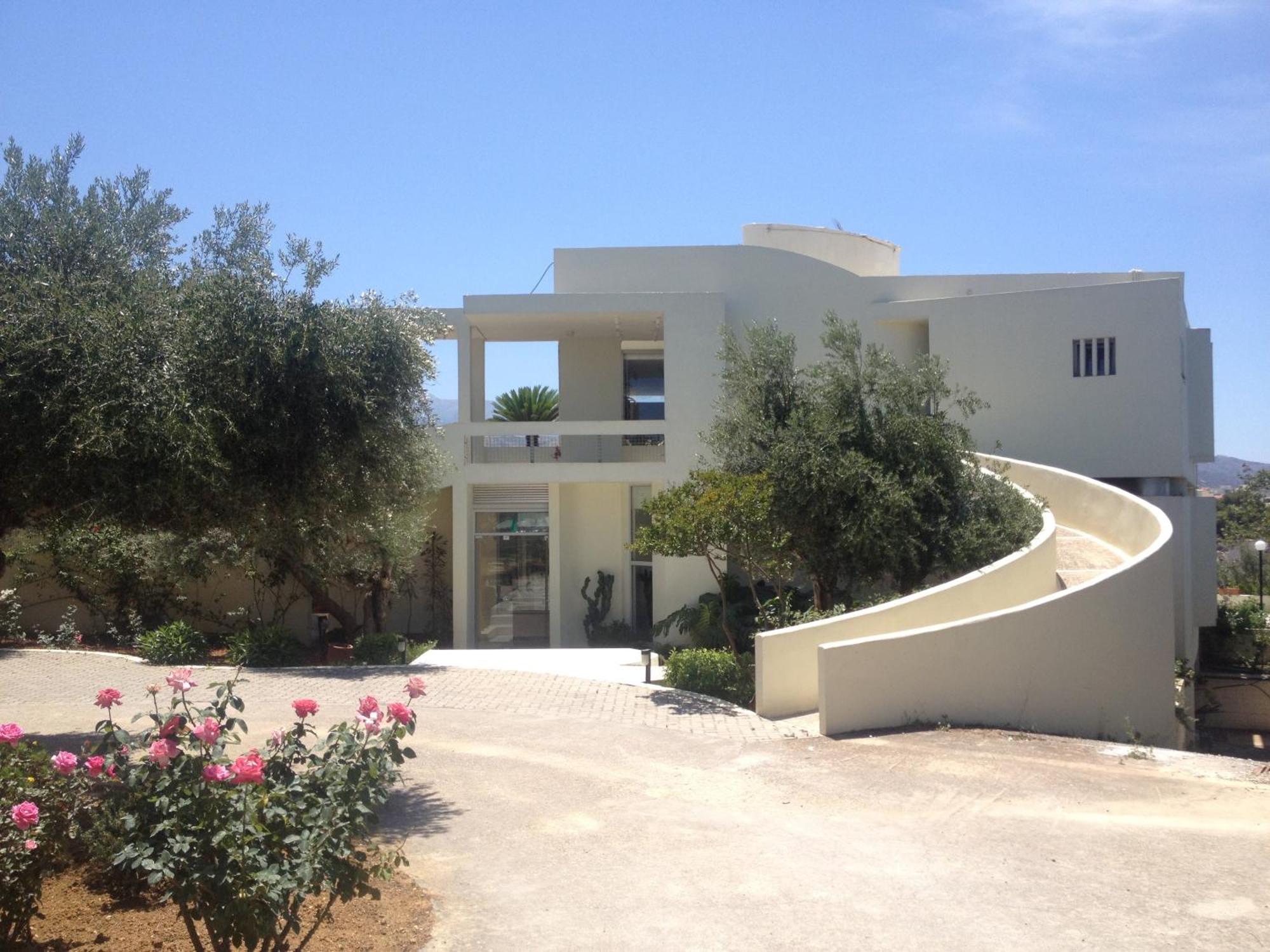 Otel Rodon 3*